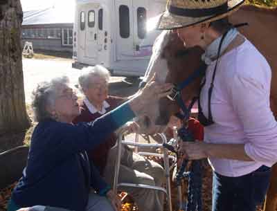 Residents Visit Winchester Stables